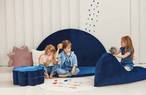 Matte für ein Kinderzimmer - welche Farbe und Form sollten Sie wählen?